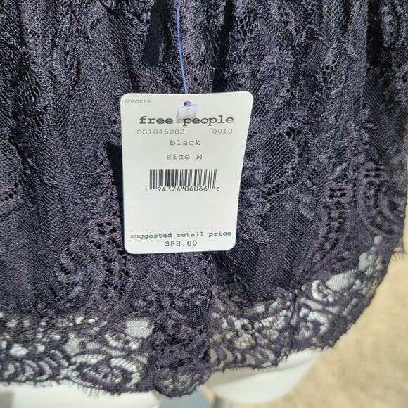 Free People black Chante lace romantic deep V camisole tank with bow size M - Picture 8 of 11